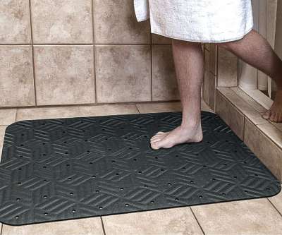 slip-resistant mat for showers